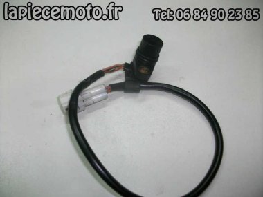 1053-Capteur de vitesse YAMAHA R1 RN014