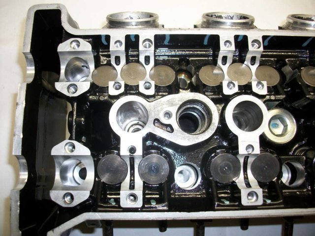 1280b-Culasse Yamaha YZF 1000 R1 RN014