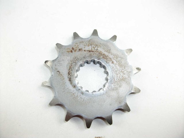 1419-Pignon sortie de boite YAMAHA YZ 85 LW