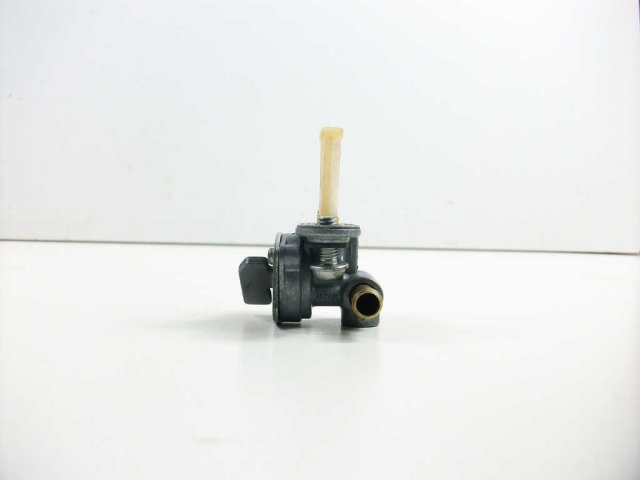 1423a-Robinet d'essence YAMAHA YZ 85 LW