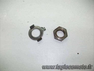 171-Ecrou d'embrayage KTM 600 LC4