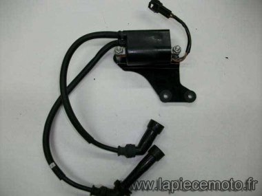238-Bobine d'allumage droite SUZUKI 650 SV K7 ABS