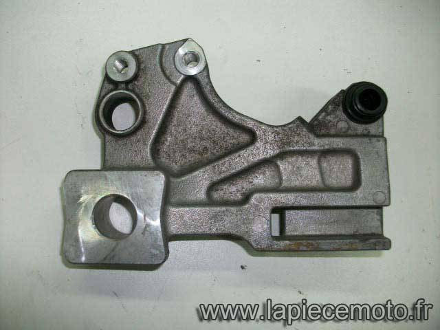 325-Support d'etrier arrière SUZUKI 650 SV K7 ABS