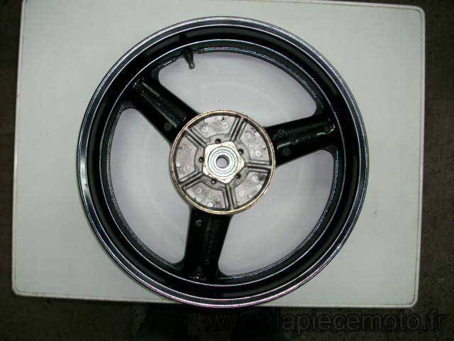 427-Roue arrière SUZUKI 650 SV K7 ABS
