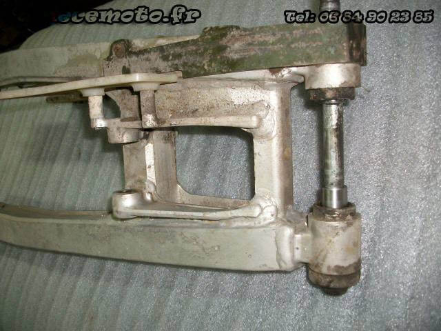 762b-Bras oscillant HONDA 500 CR - 84