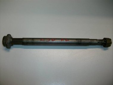 913-Axe de roue arriere HONDA 250 XL